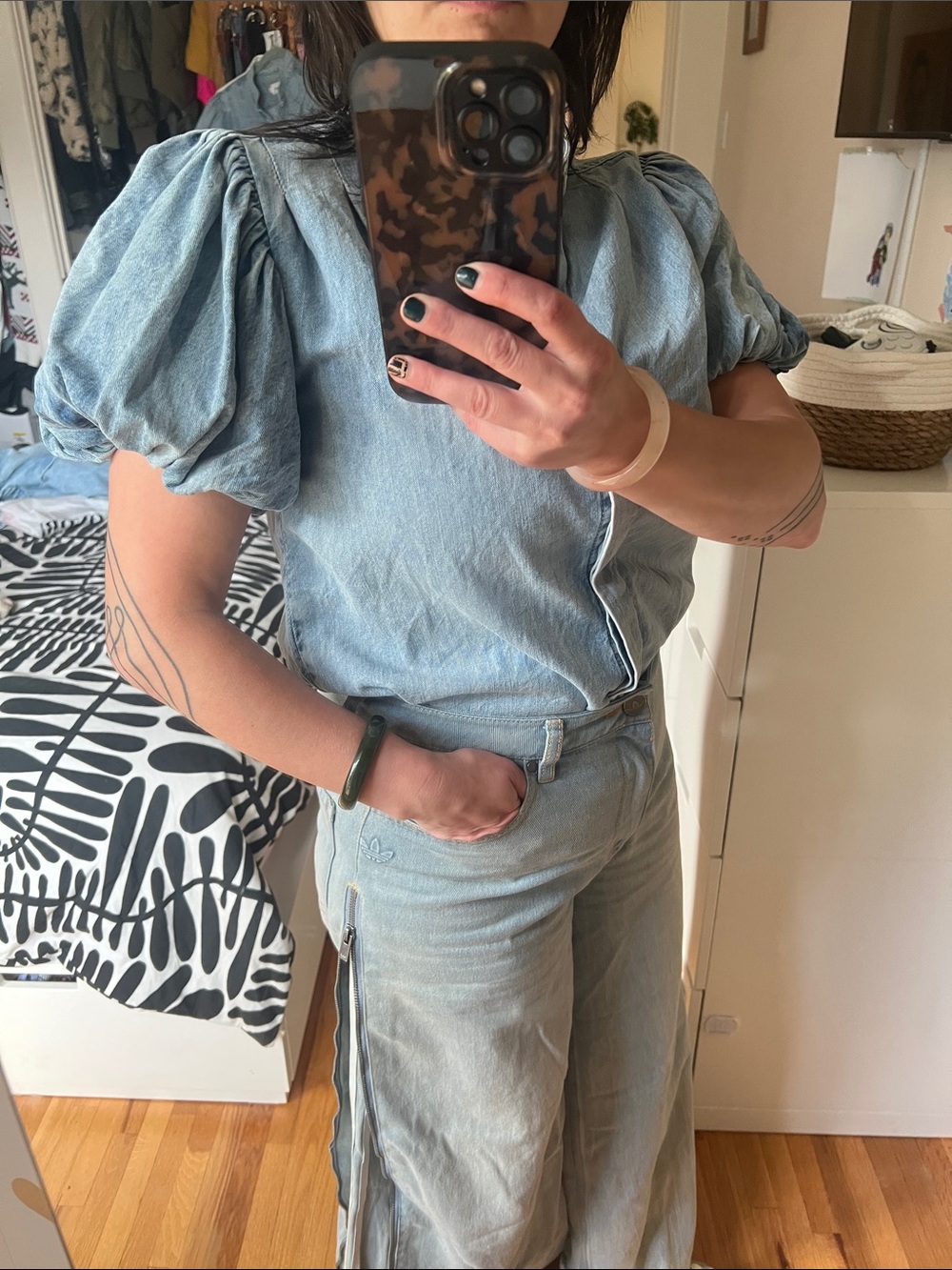 Frame Denim Light Blue Puff Sleeve Chambray Blouse